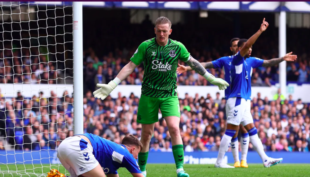 11, 哈兰德连续五轮破门封神  