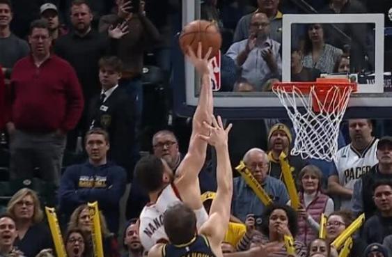  法甲裁判判罚引争议，关键误判改变比赛走势